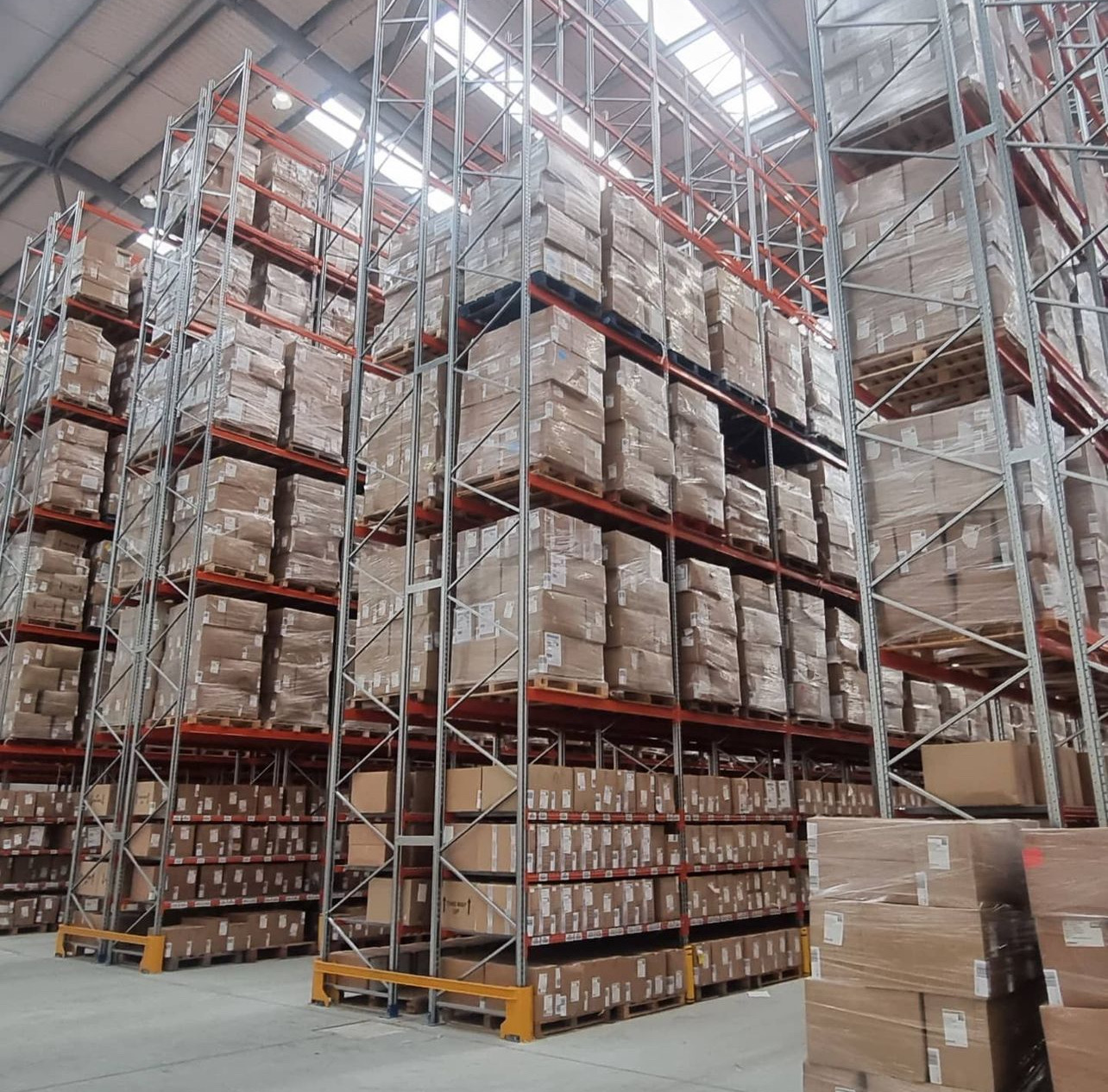 Pallet Racking UK - Supply and installation of industrial warehouse racking | UM Storage Systems